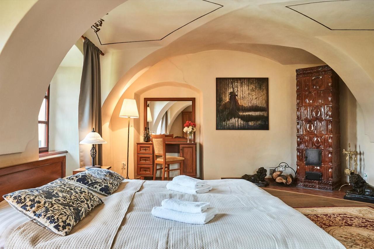 Resla Residence I, Ii, Banská Štiavnica エクステリア 写真