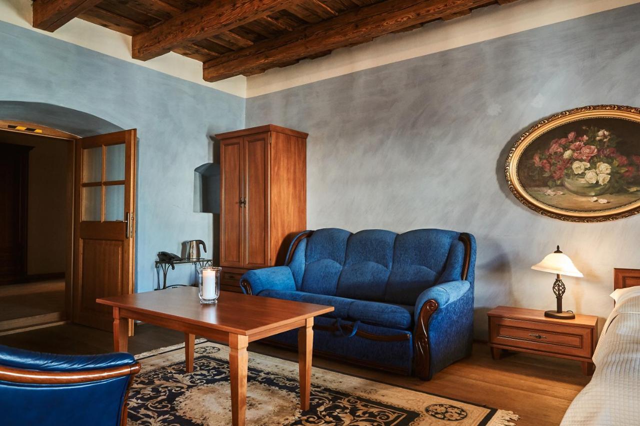 Resla Residence I, Ii, Banská Štiavnica エクステリア 写真