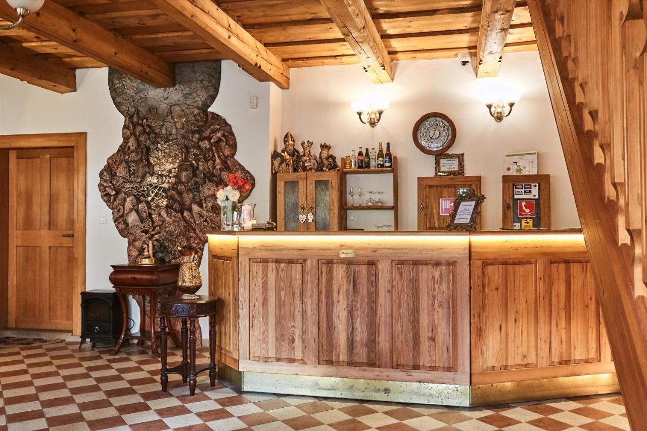 Resla Residence I, Ii, Banská Štiavnica エクステリア 写真