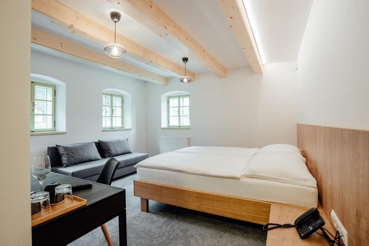 Resla Residence I, Ii, Banská Štiavnica エクステリア 写真