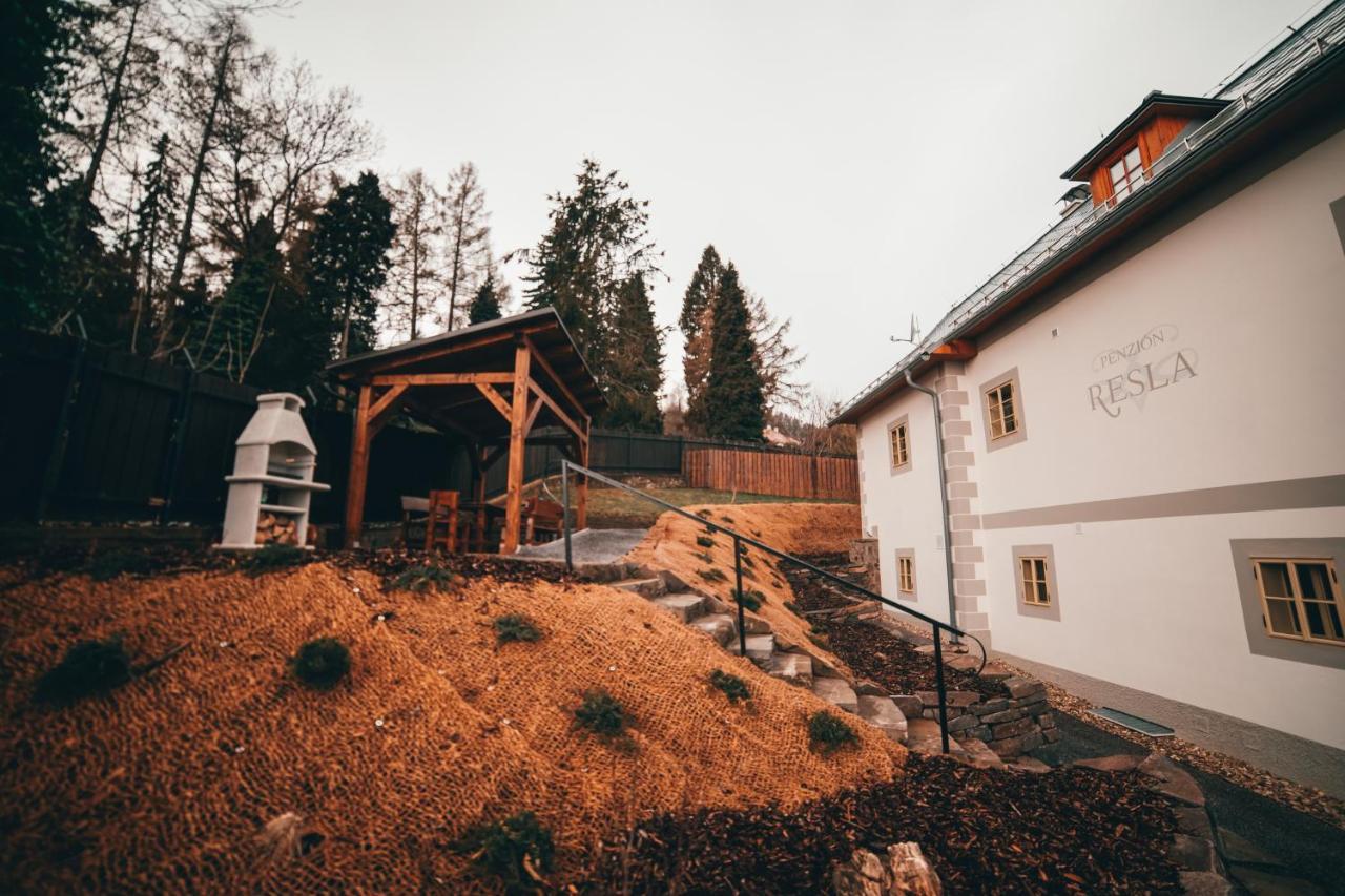 Resla Residence I, Ii, Banská Štiavnica エクステリア 写真