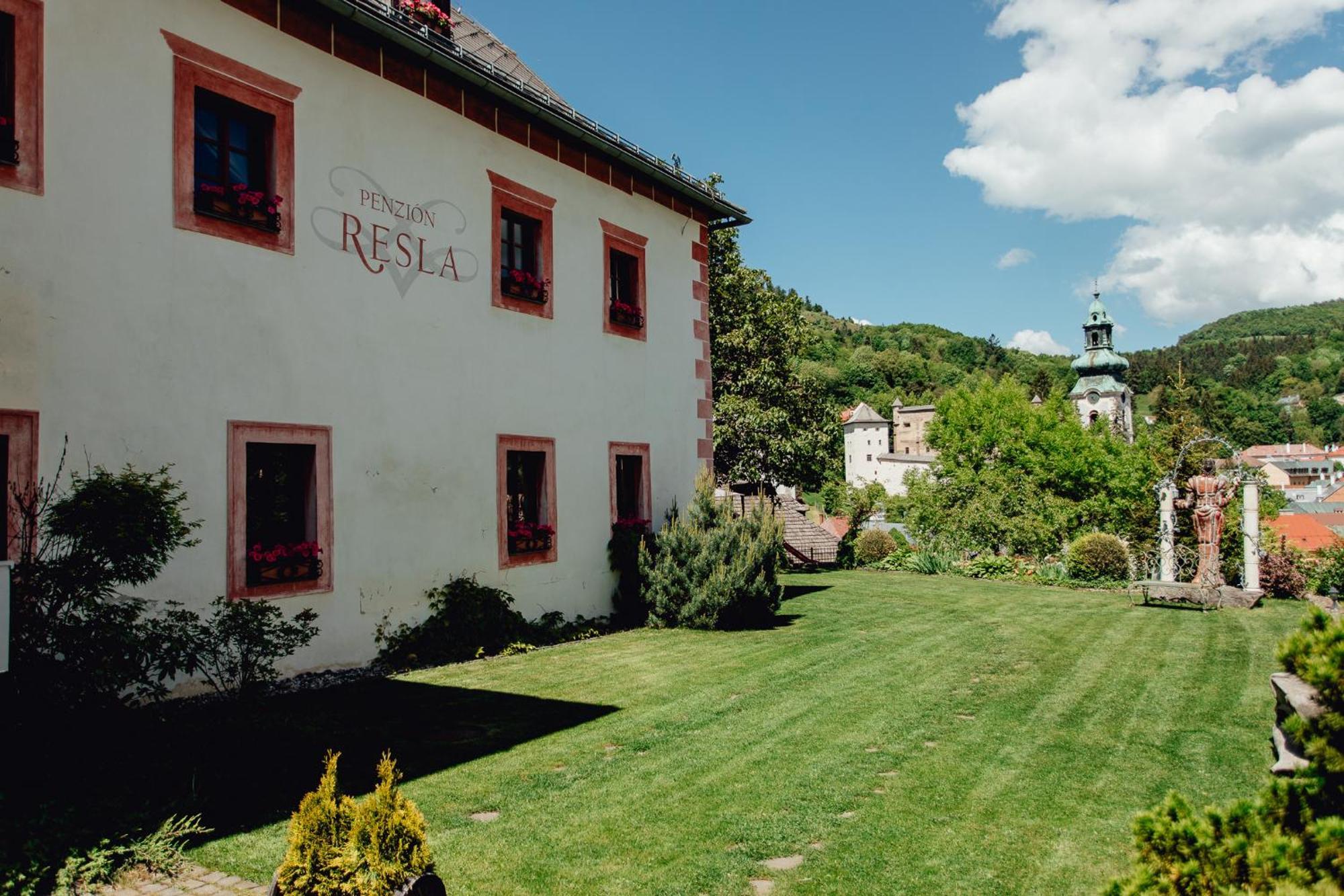 Resla Residence I, Ii, Banská Štiavnica エクステリア 写真